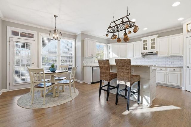 175 Barton Place, Alpharetta, GA 30005