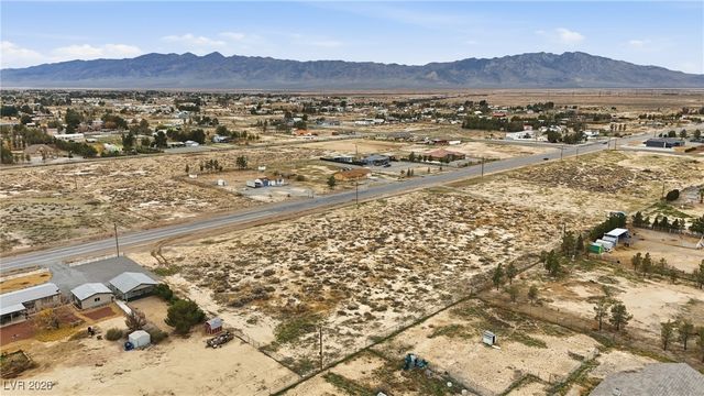 1830 East Gamebird Road, Pahrump, NV 89048
