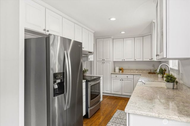 23123 88th Avenue W, Edmonds, WA 98026