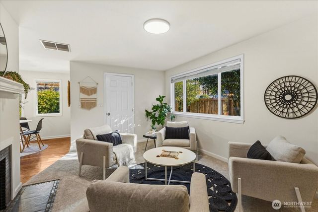 23123 88th Avenue W, Edmonds, WA 98026