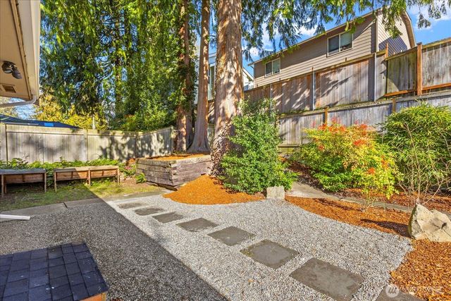 23123 88th Avenue W, Edmonds, WA 98026