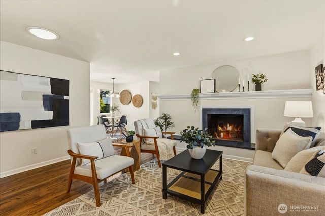 23123 88th Avenue W, Edmonds, WA 98026