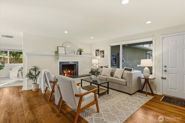 23123 88th Avenue W, Edmonds, WA 98026