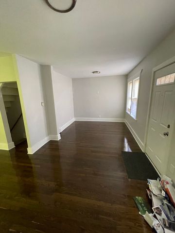 9154 S May Street, Chicago, IL 60620