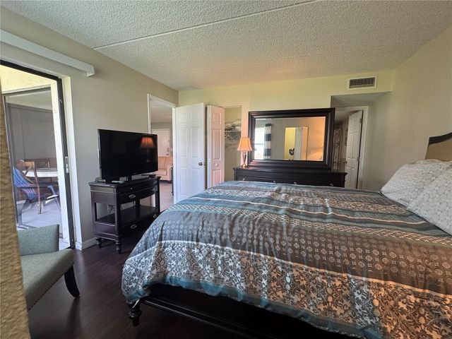 115 WINDWARD PLACE 15, Oldsmar, FL 34677