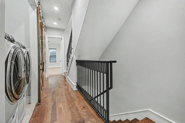 2215 Francis Street, Houston, TX 77004