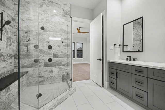 2215 Francis Street, Houston, TX 77004