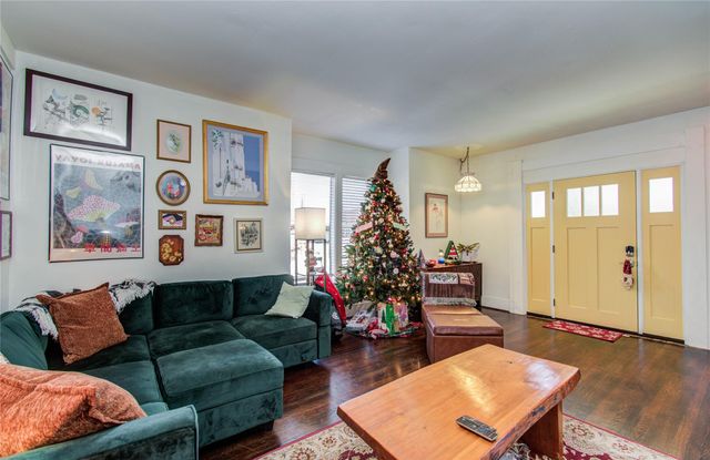 1971 W Lamar Street 1, Houston, TX 77019