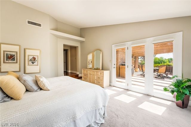 7307 Mission Hills Drive, Las Vegas, NV 89113