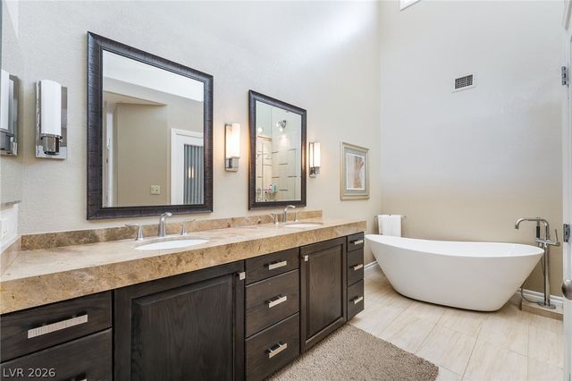 7307 Mission Hills Drive, Las Vegas, NV 89113