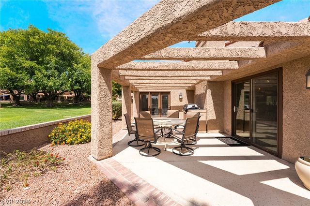 7307 Mission Hills Drive, Las Vegas, NV 89113