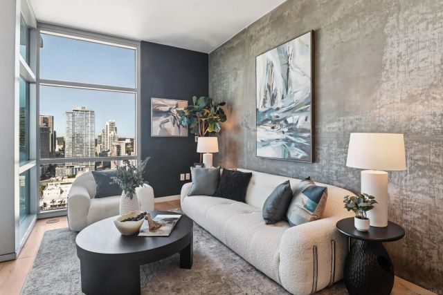 800 The Mark Ln 2703, San Diego, CA 92101