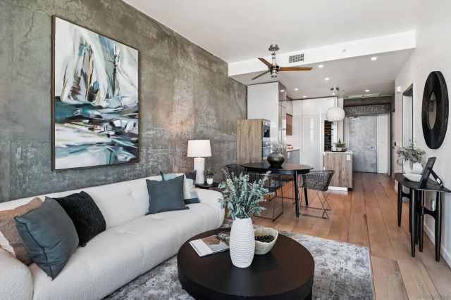 800 The Mark Ln 2703, San Diego, CA 92101