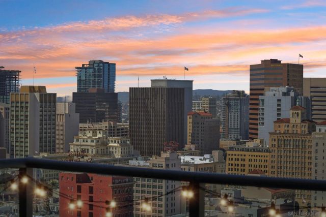 800 The Mark Ln 2703, San Diego, CA 92101