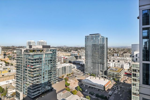 800 The Mark Ln 2703, San Diego, CA 92101