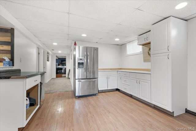 719 Catskill Avenue, Lindenhurst, NY 11757