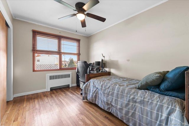 719 Catskill Avenue, Lindenhurst, NY 11757
