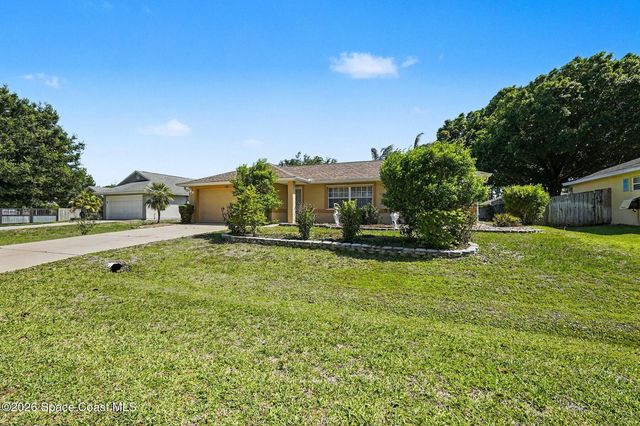 1410 Kaslo Circle NW, Palm Bay, FL 32907