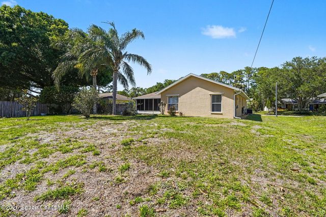 1410 Kaslo Circle NW, Palm Bay, FL 32907