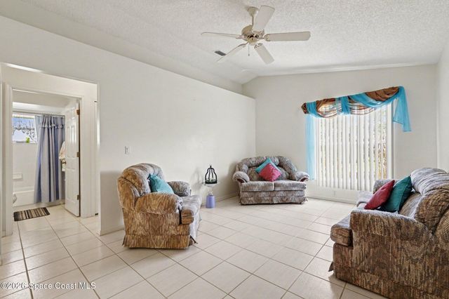 1410 Kaslo Circle NW, Palm Bay, FL 32907