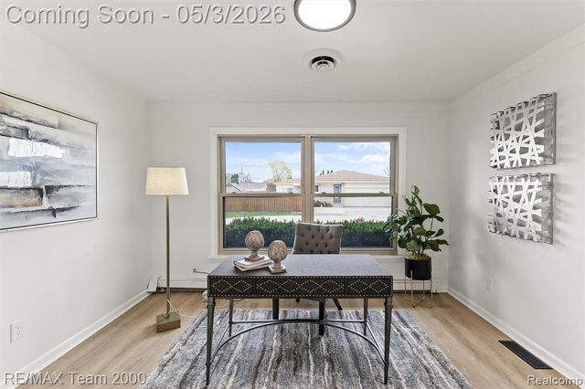 22624 Rio Vista Street, Saint Clair Shores, MI 48081