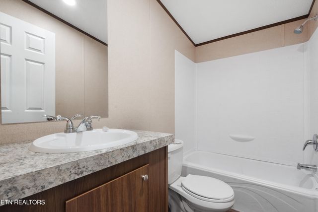 103 Baker Rd, Rockwood, TN 37854