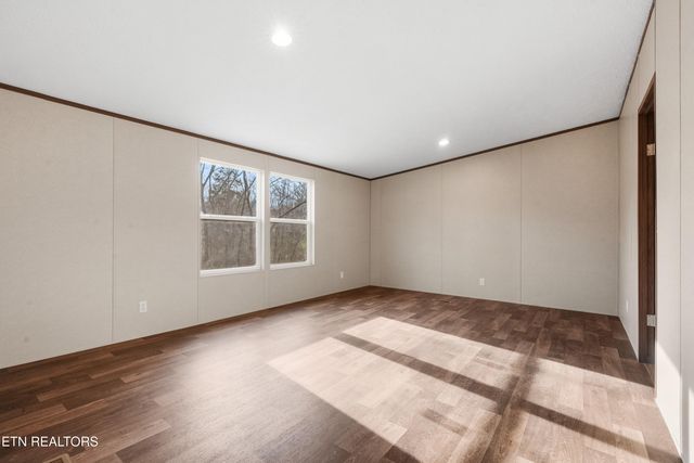 103 Baker Rd, Rockwood, TN 37854