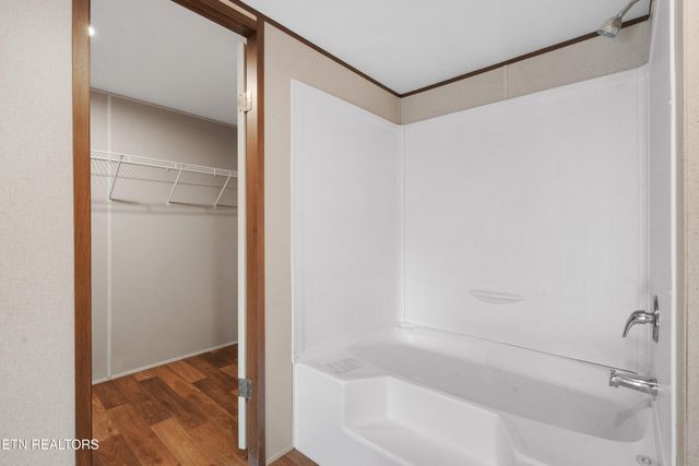 103 Baker Rd, Rockwood, TN 37854