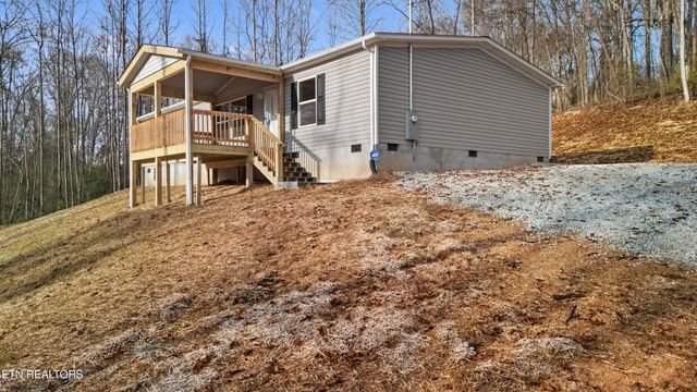 103 Baker Rd, Rockwood, TN 37854