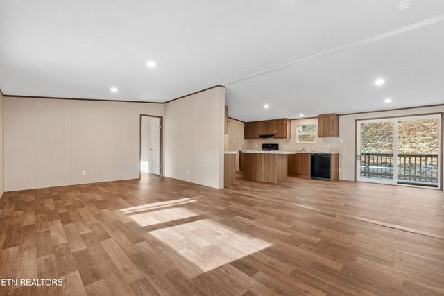 103 Baker Rd, Rockwood, TN 37854