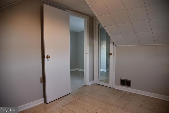 2637 HELEN ST, Allentown, PA 18104