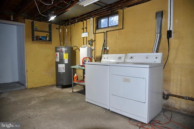 2637 HELEN ST, Allentown, PA 18104