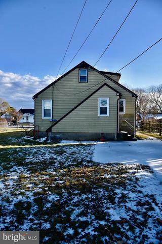 2637 HELEN ST, Allentown, PA 18104