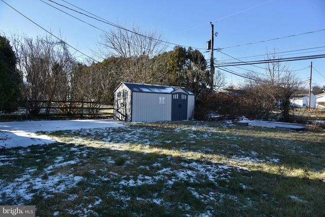 2637 HELEN ST, Allentown, PA 18104