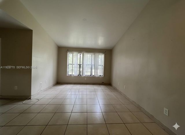 4201 W Mcnab Rd 15, Pompano Beach, FL 33069