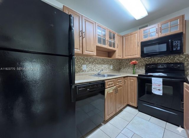 4201 W Mcnab Rd 15, Pompano Beach, FL 33069