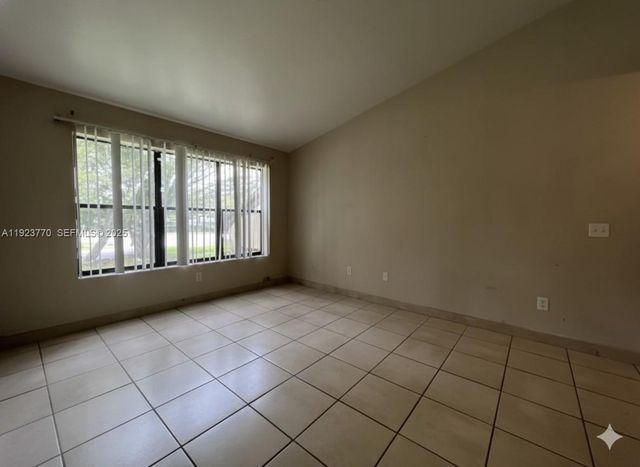 4201 W Mcnab Rd 15, Pompano Beach, FL 33069