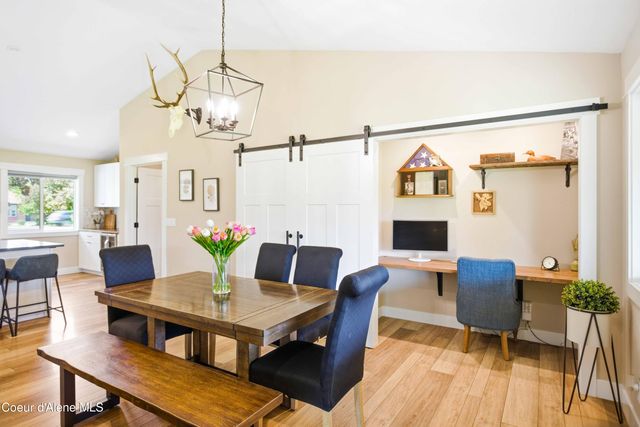 7464 N 4th Street, Dalton Gardens, ID 83815