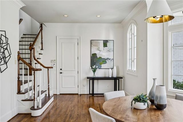 82 Blackland Road NW, Atlanta, GA 30342