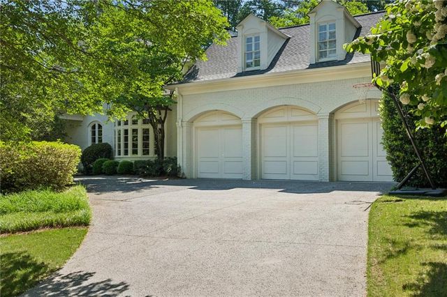 82 Blackland Road NW, Atlanta, GA 30342