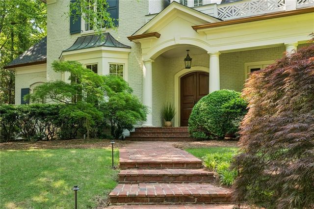 82 Blackland Road NW, Atlanta, GA 30342