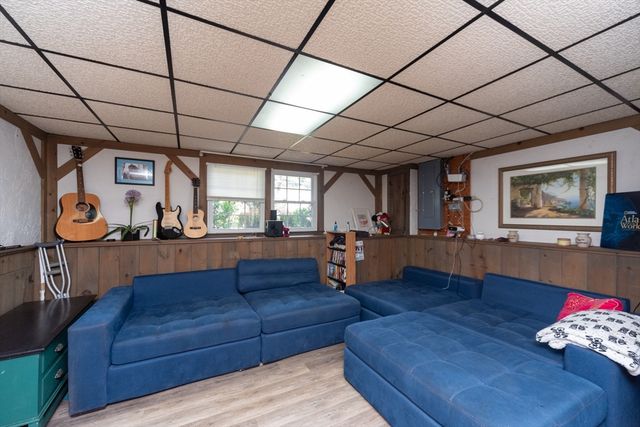140 Bayberry Cir, Bridgewater, MA 02324