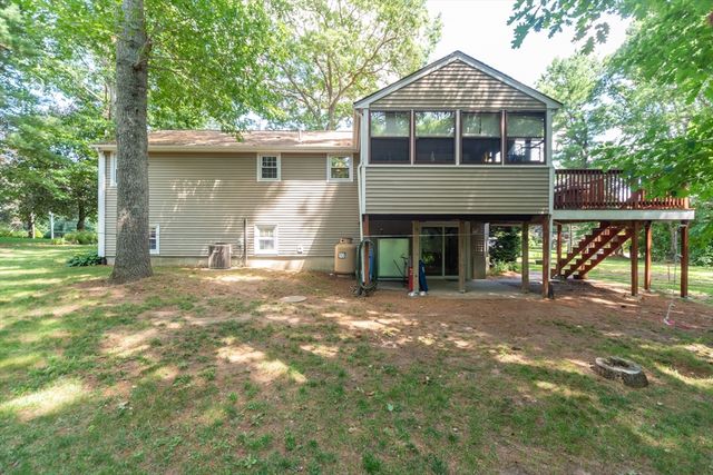 140 Bayberry Cir, Bridgewater, MA 02324