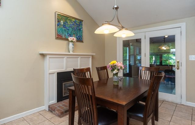 140 Bayberry Cir, Bridgewater, MA 02324