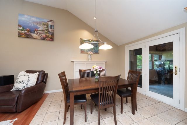 140 Bayberry Cir, Bridgewater, MA 02324