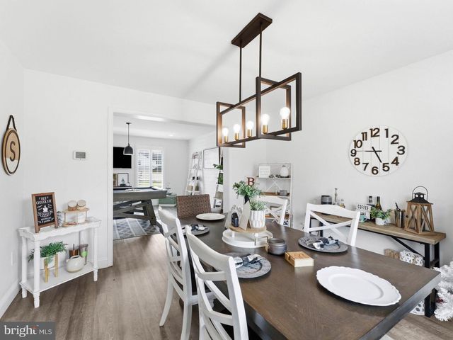 126 LIPIZZAN RD, Sewell, NJ 08080