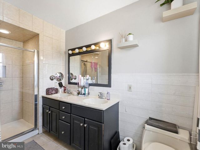 126 LIPIZZAN RD, Sewell, NJ 08080