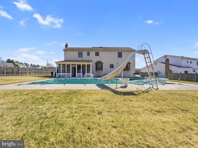 126 LIPIZZAN RD, Sewell, NJ 08080