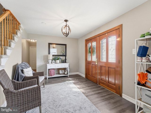 126 LIPIZZAN RD, Sewell, NJ 08080