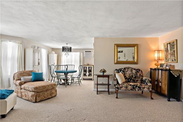 18 Pond Court C, North Providence, RI 02904